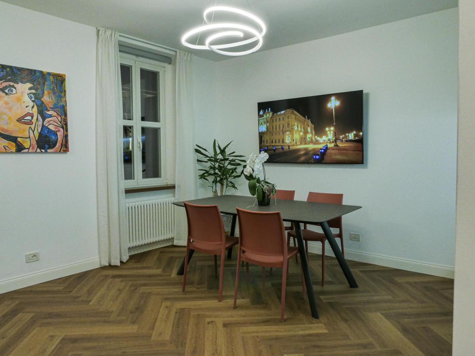 Casa Vacanze Trieste - Vista Piazza Unita ภายนอก รูปภาพ
